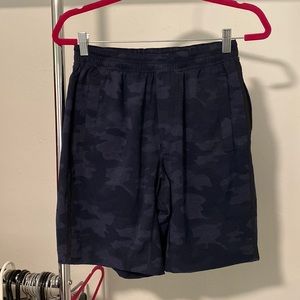Mens Lululemon Shorts Blue Camo Sz M